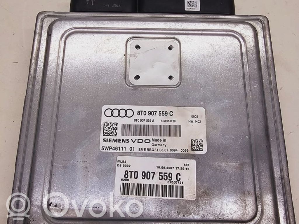 Audi A5 8T 8F Engine control unit/module 