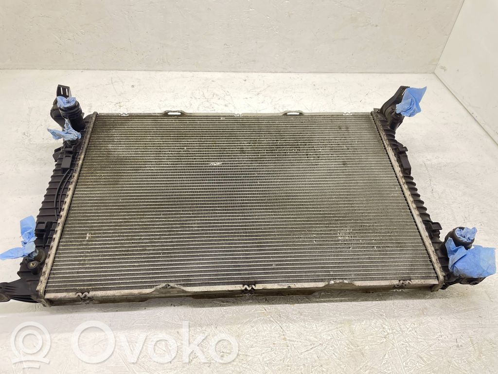 Audi A5 8T 8F Coolant radiator 