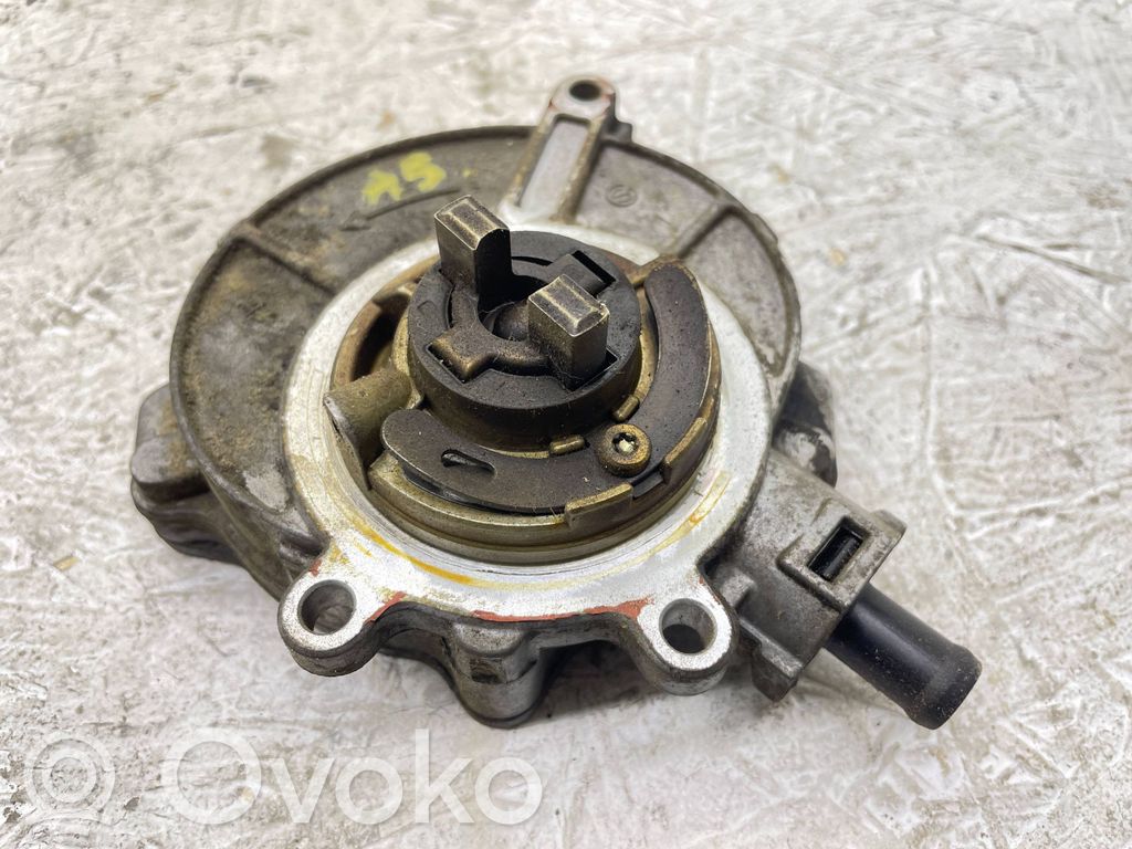 Audi A5 8T 8F Bomba de vacío 