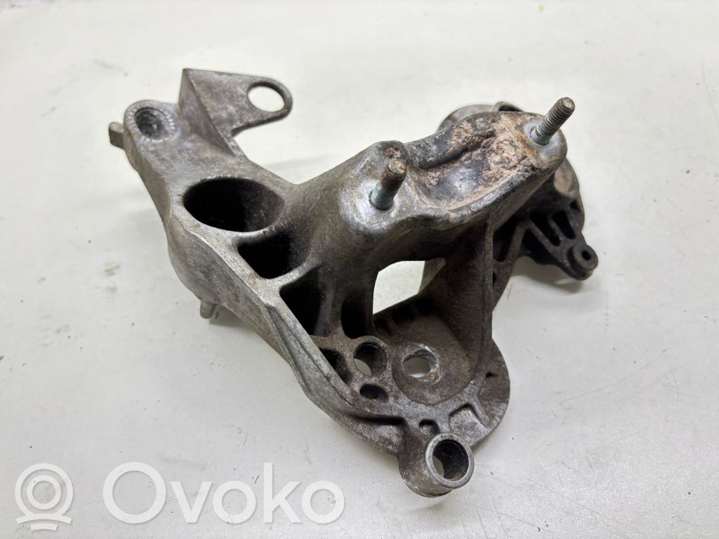 Audi A6 S6 C6 4F Engine mounting bracket 