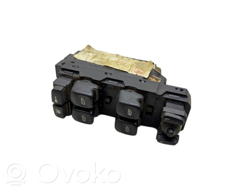 Volvo V70 Electric window control switch 