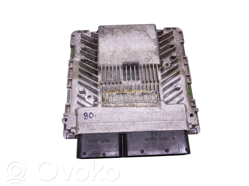 Audi A5 8T 8F Engine control unit/module 