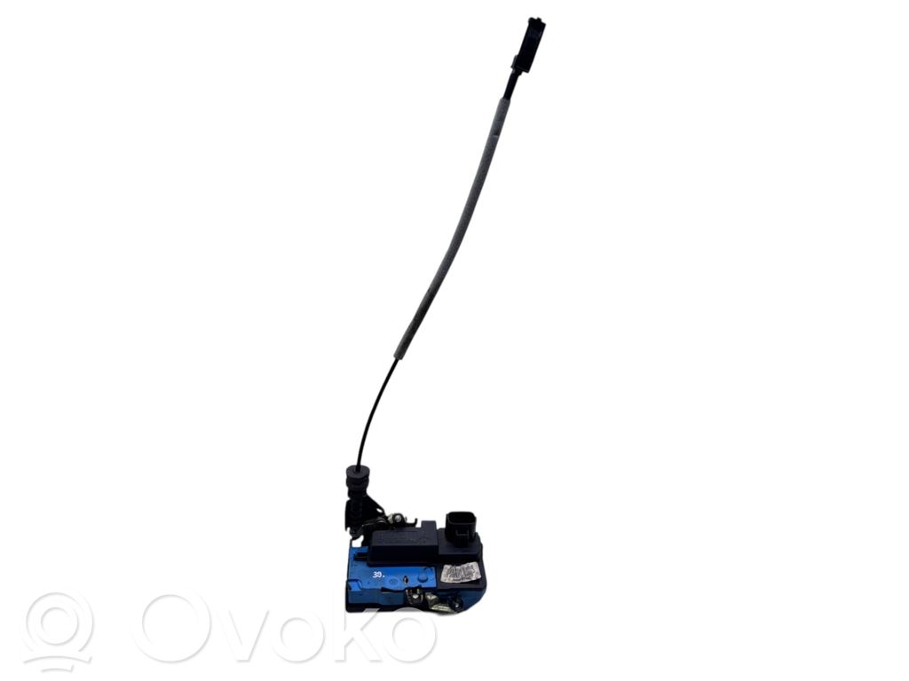 Volvo V70 Front door lock 