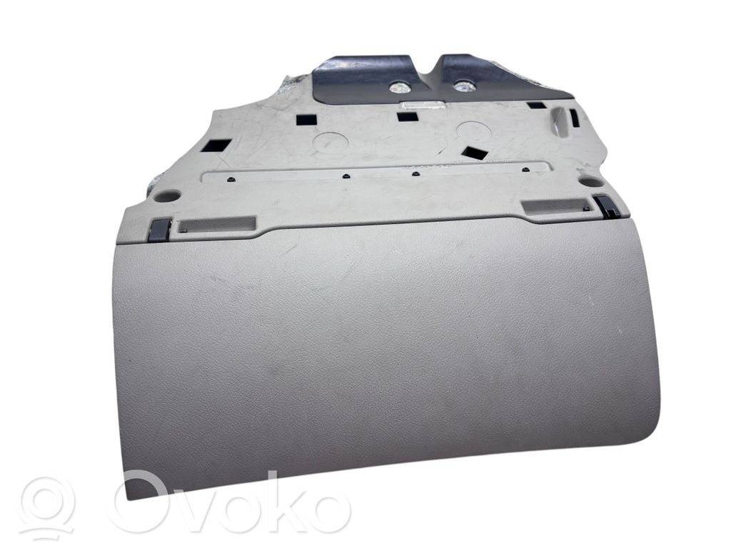 Audi A6 S6 C6 4F Glove box 