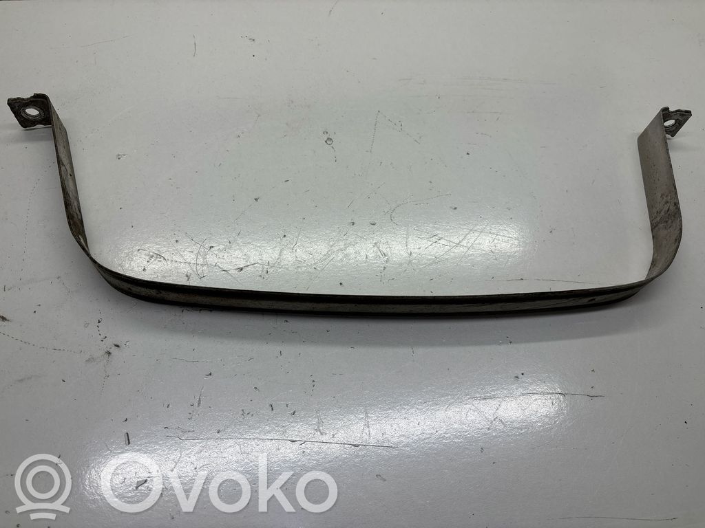 Skoda Octavia Mk2 (1Z) Uchwyt / Mocowanie zbiornika paliwa 