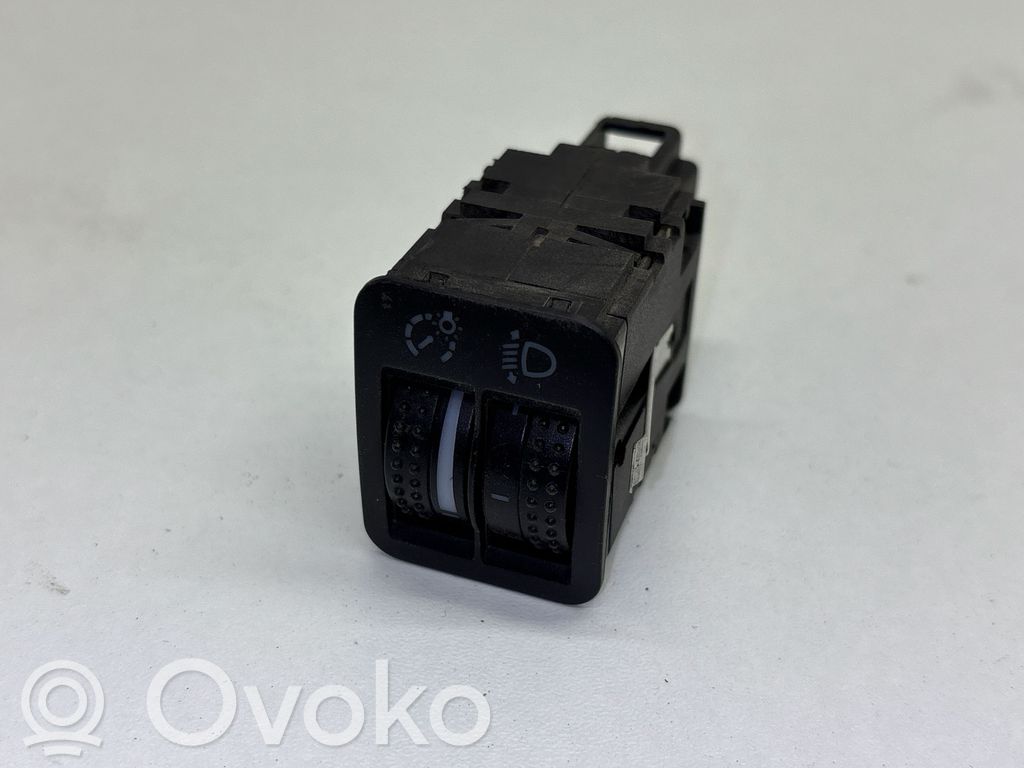 Volkswagen Bora Headlight level height control switch 