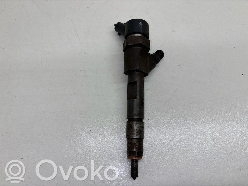 Volvo S40, V40 Fuel injector 