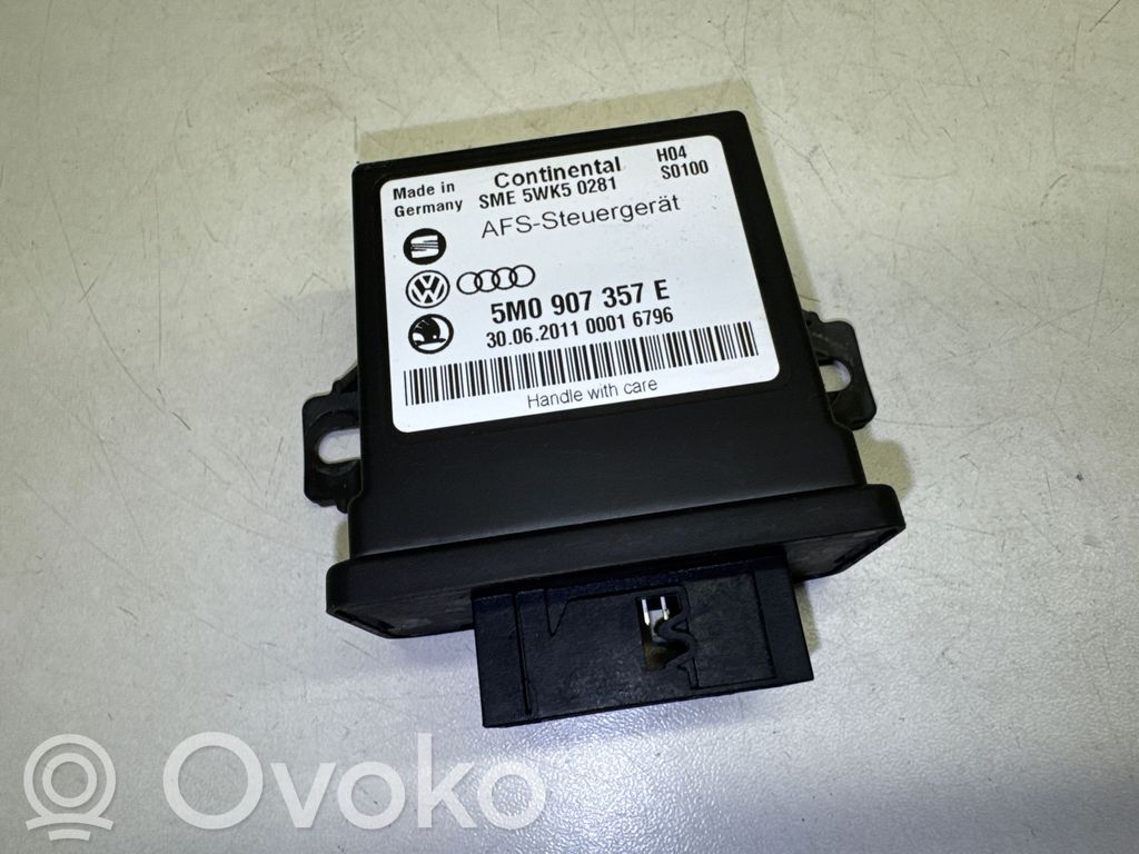 Module d'éclairage LCM   5M0907357E