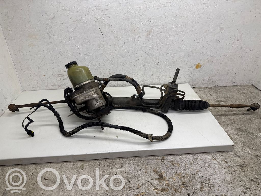 Opel Zafira A Steering rack 