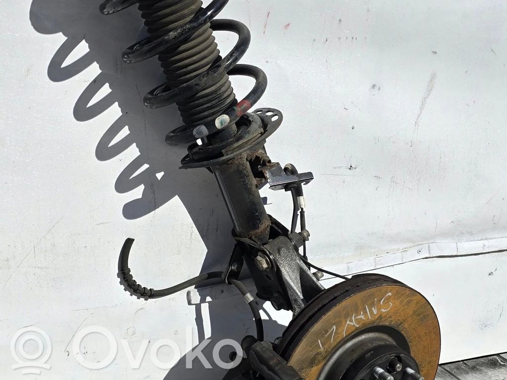 Achsschenkel vorne   E1GC18K001