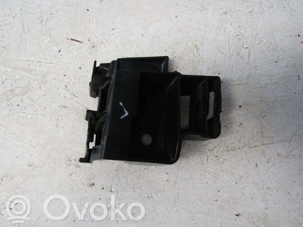 Volkswagen Golf VI Uchwyt / Mocowanie zderzaka tylnego 
