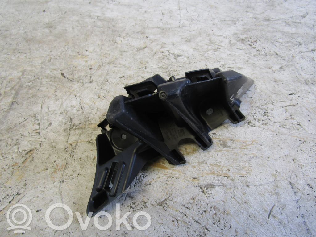 Seat Leon IV Uchwyt / Mocowanie zderzaka tylnego 