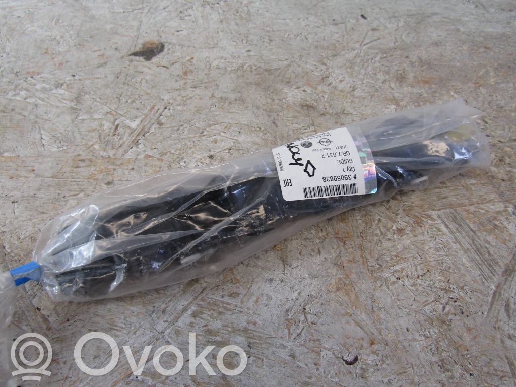 Opel Corsa E Rear bumper mounting bracket 