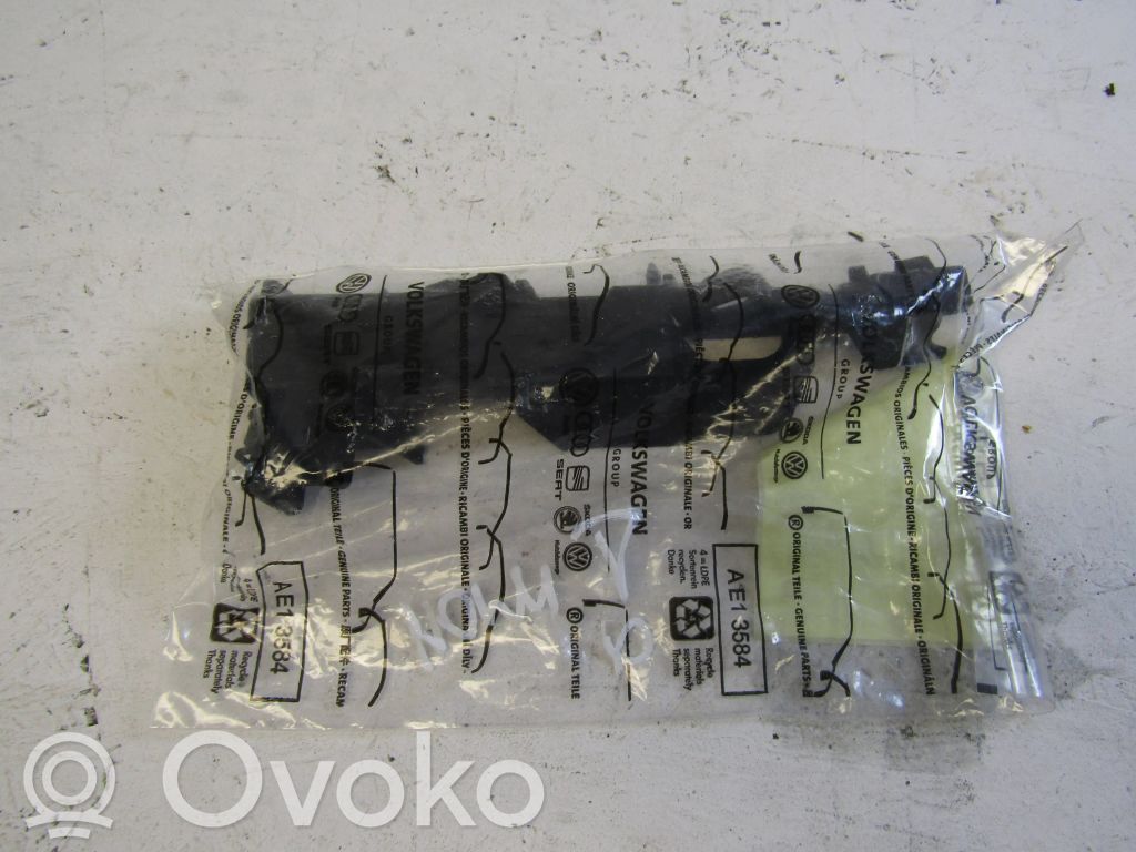 Audi A6 S6 C7 4G Front bumper mounting bracket 