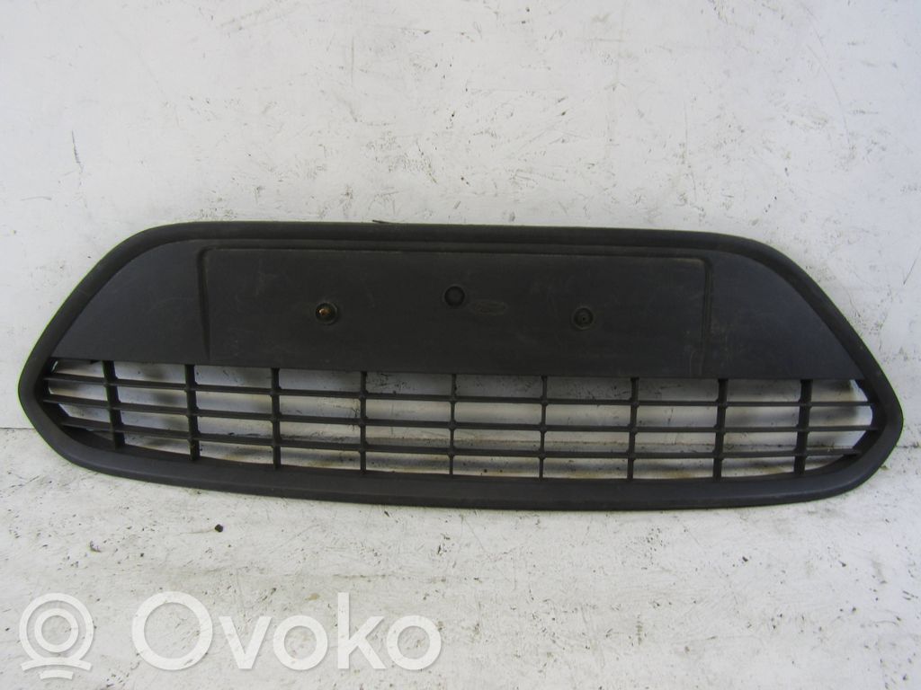 Ford Focus Front bumper lower grill 