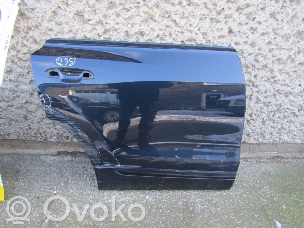 Audi Q8 Galinės durys 