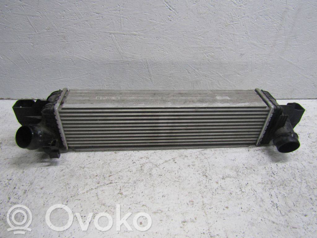 BMW X1 F48 F49 Interkūlerio radiatorius 