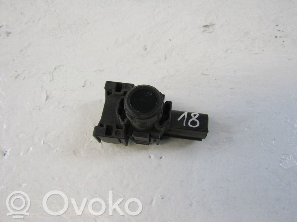 Sensor de aparcamiento PDC   GMK667UC1