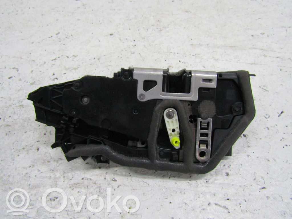 BMW 2 F44 Etuoven lukko 