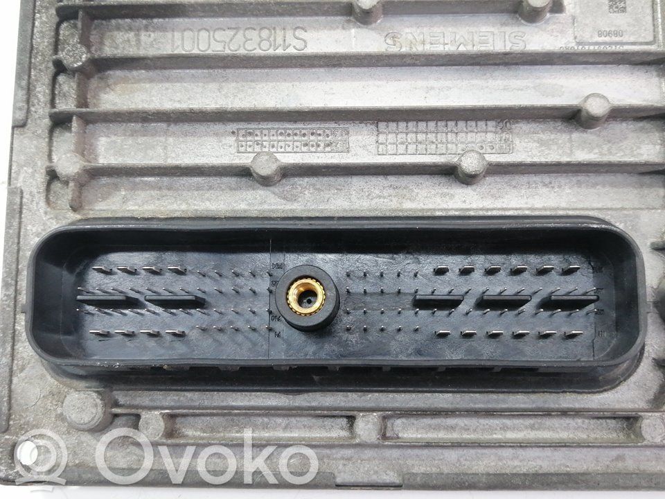 Ford Fiesta Engine control unit/module 