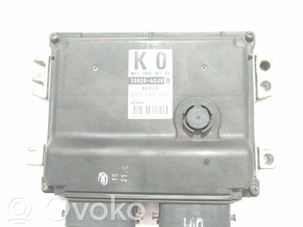 Suzuki Swift I Calculateur moteur ECU 