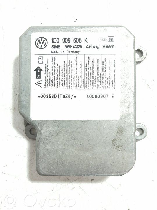 Volkswagen Polo IV 9N3 Taśma / Pierścień ślizgowy Airbag / SRS