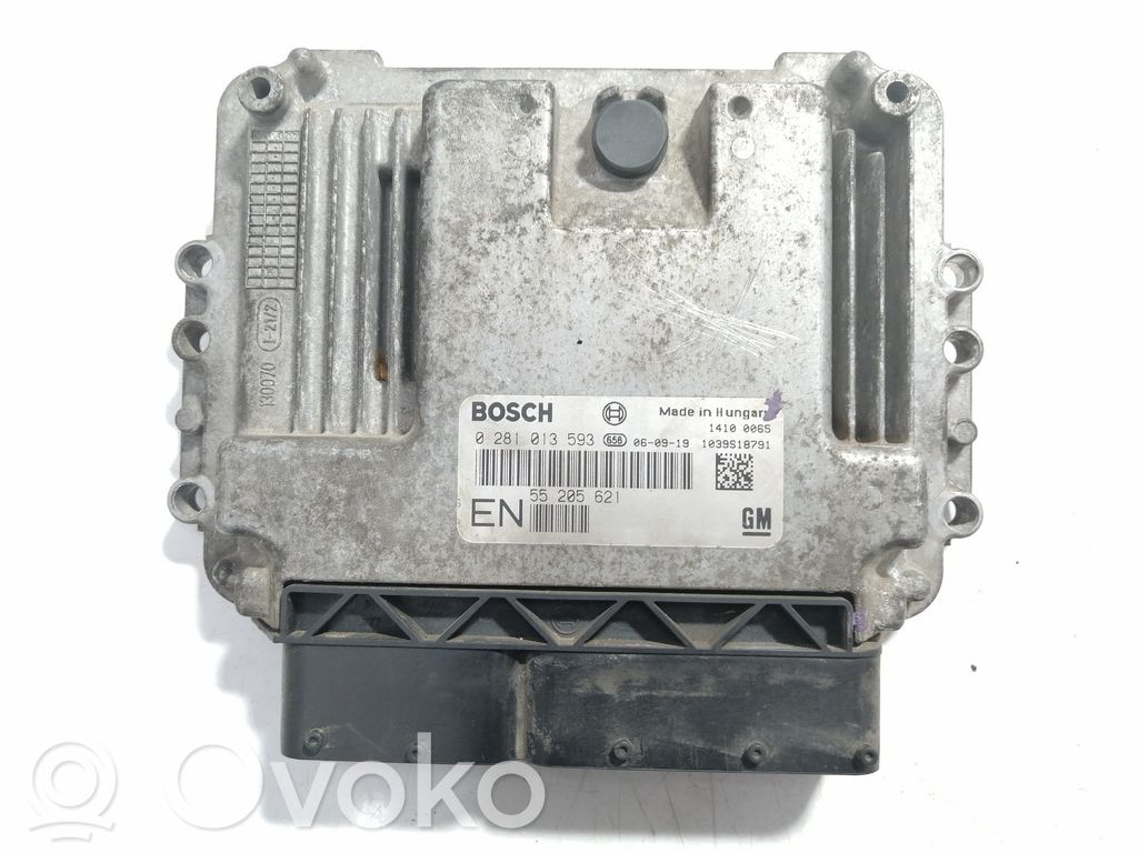 Opel Zafira B Moottorin ohjainlaite/moduuli 