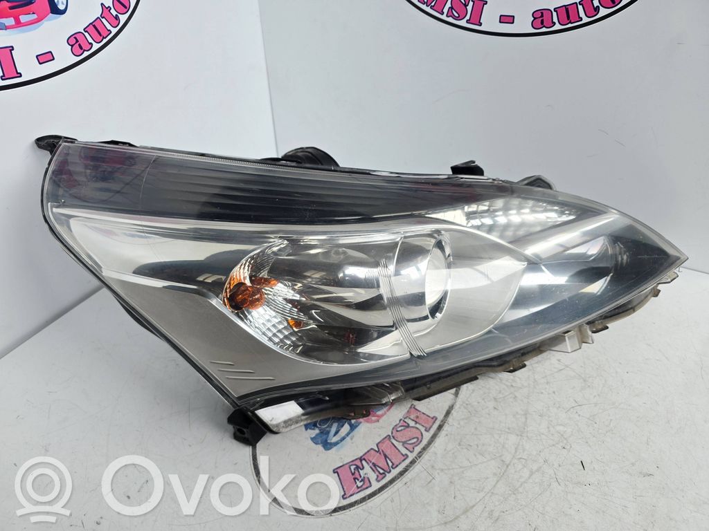 Toyota Verso Scheinwerfer 