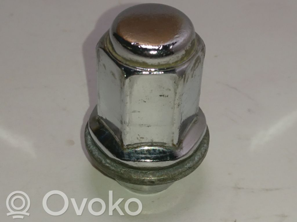 Toyota Corolla Verso AR10 Tuercas/tornillos 