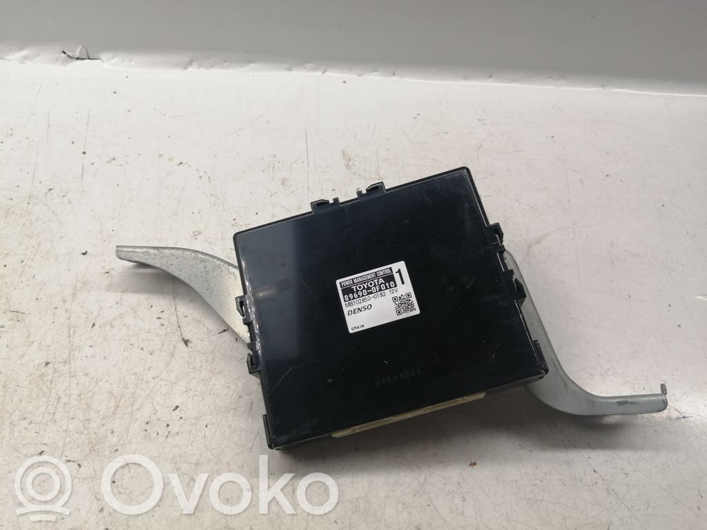 Autres unités de commande / modules   896900F010,MB1028500182