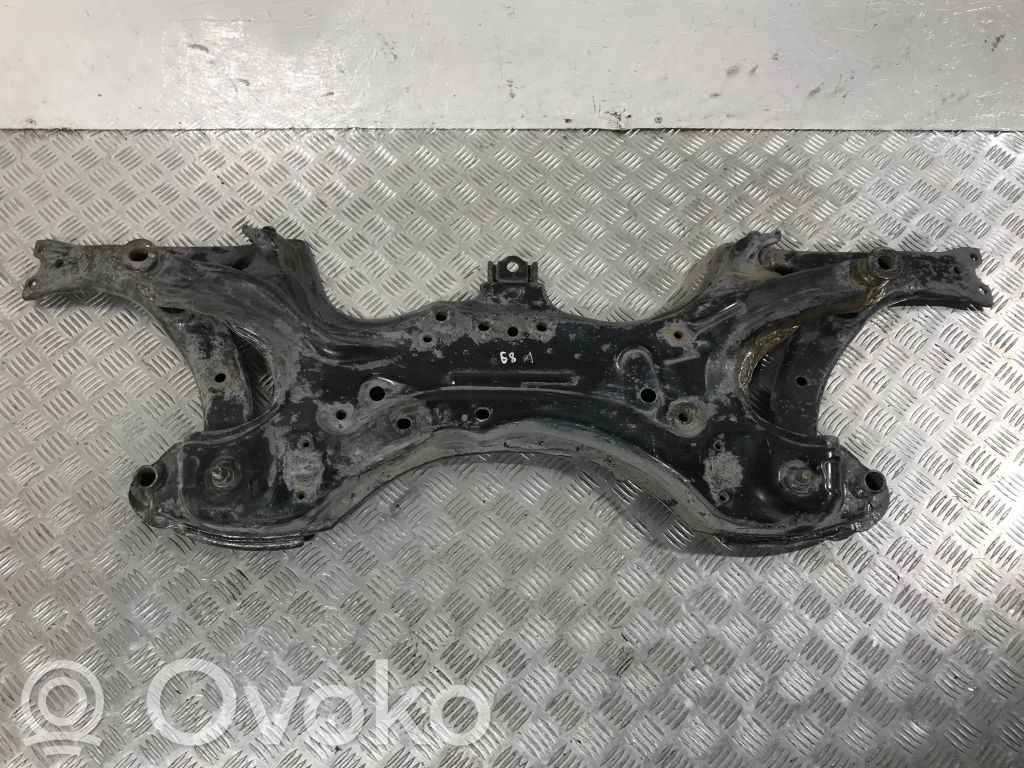 Toyota Corolla Verso AR10 Front subframe 