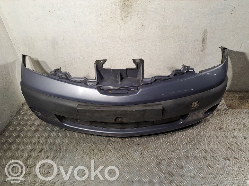 Nissan Note (E11) Priekinis bamperis 