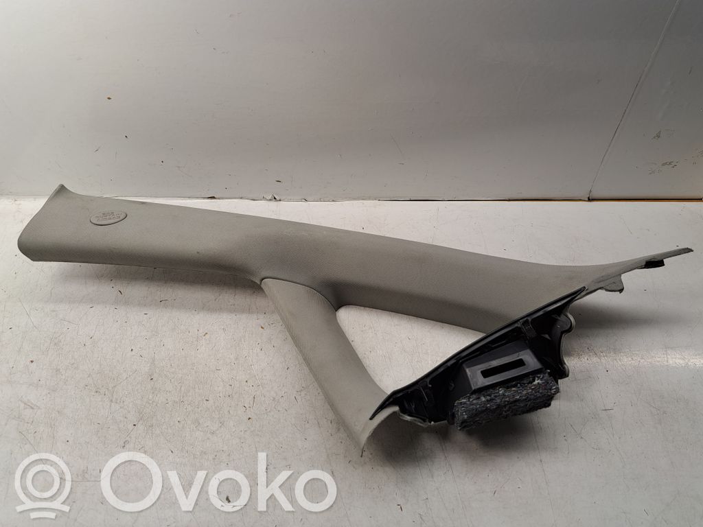 Osłona słupka szyby przedniej / A   622200F010B0,622200F010,622180F010,622200F020