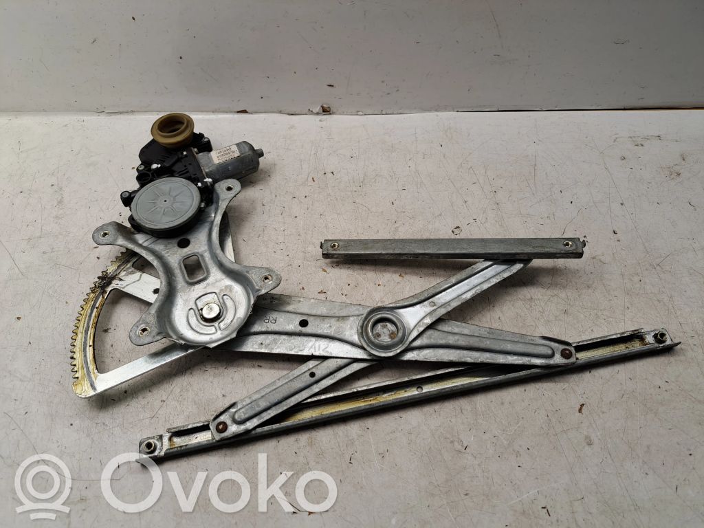 Toyota Corolla Verso AR10 Elektryczny podnośnik szyby drzwi tylnych 