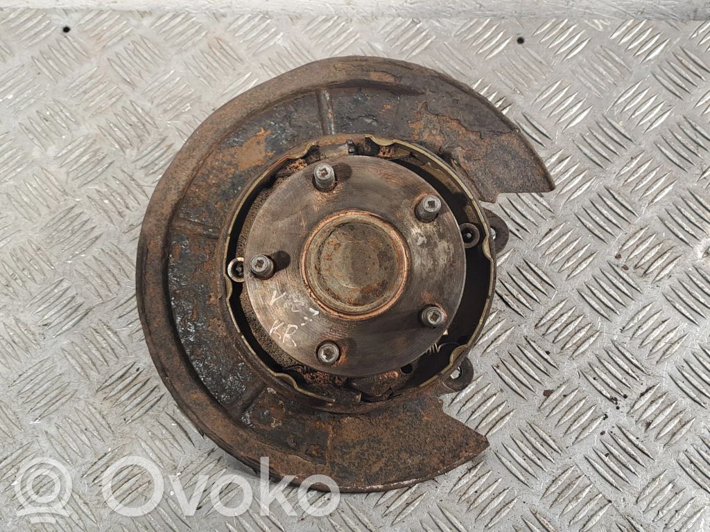 Toyota Corolla Verso AR10 Fuzetă spate 