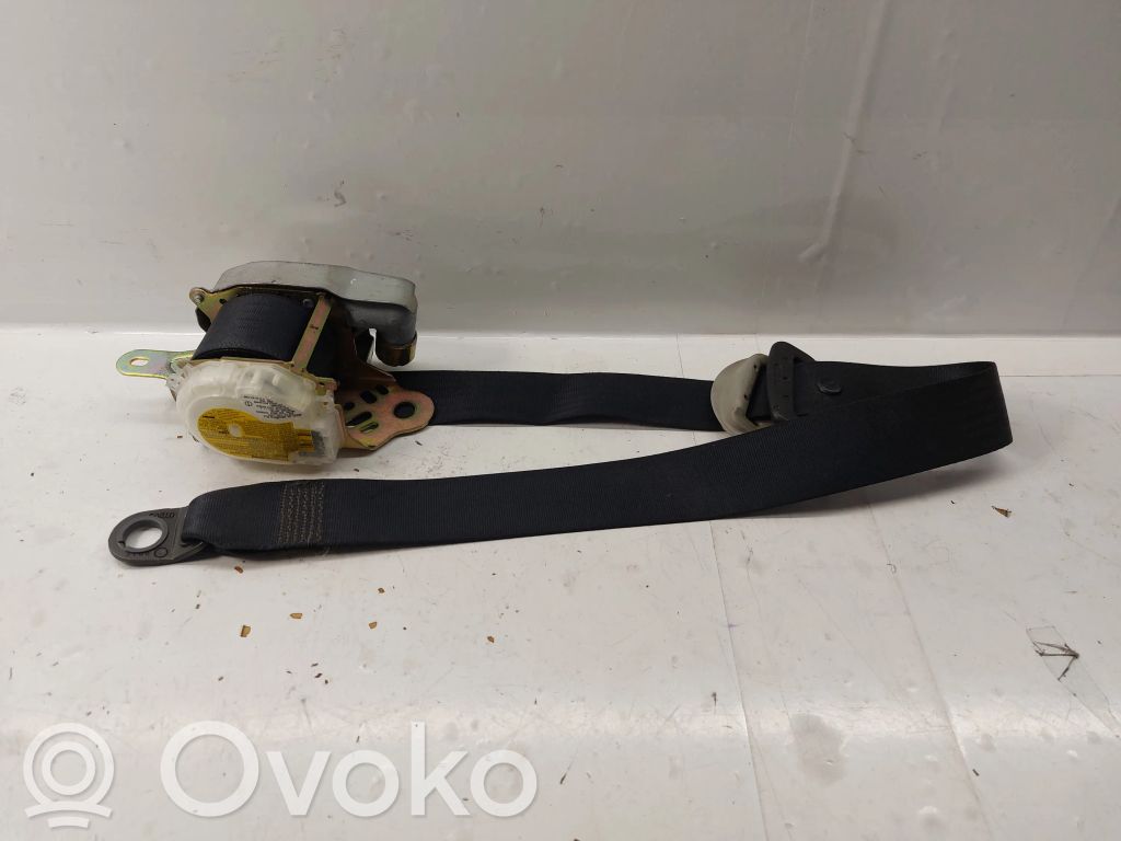 Toyota Corolla Verso AR10 Front seatbelt 