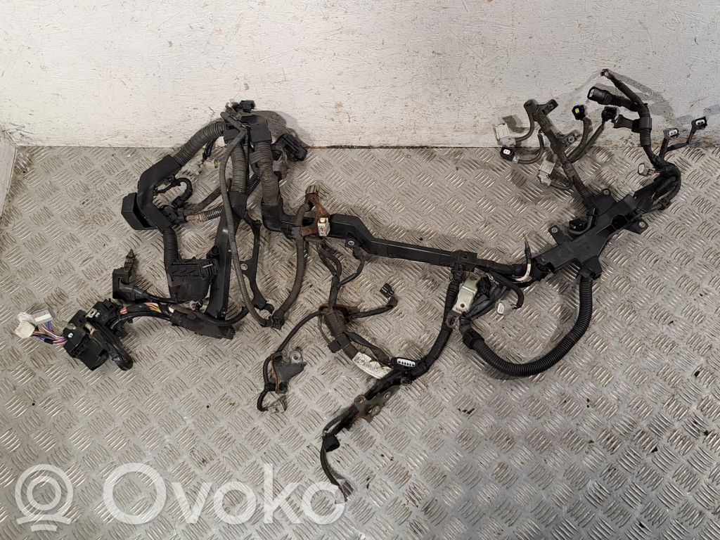 Toyota Verso Engine installation wiring loom 