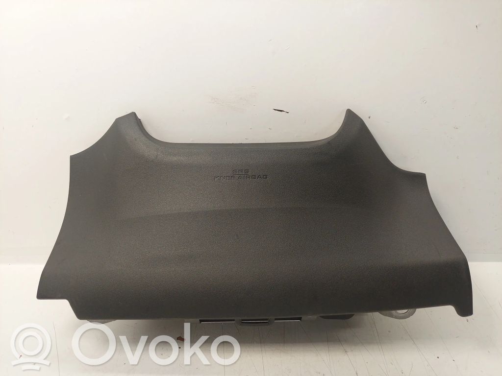 Toyota Auris 150 Poduszka powietrzna Airbag chroniąca kolana 