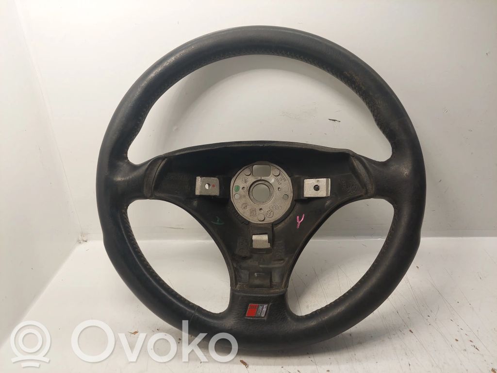 Audi A6 S6 C5 4B Ohjauspyörä 