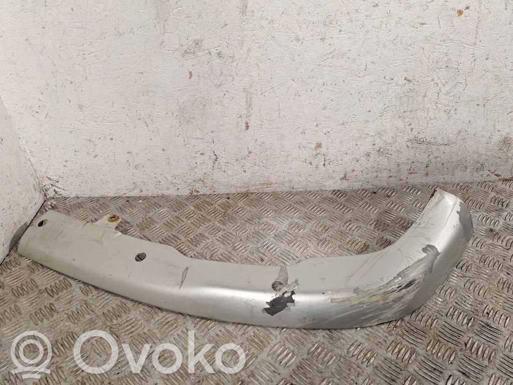 Toyota Corolla Verso AR10 Spojler zderzaka przedniego 