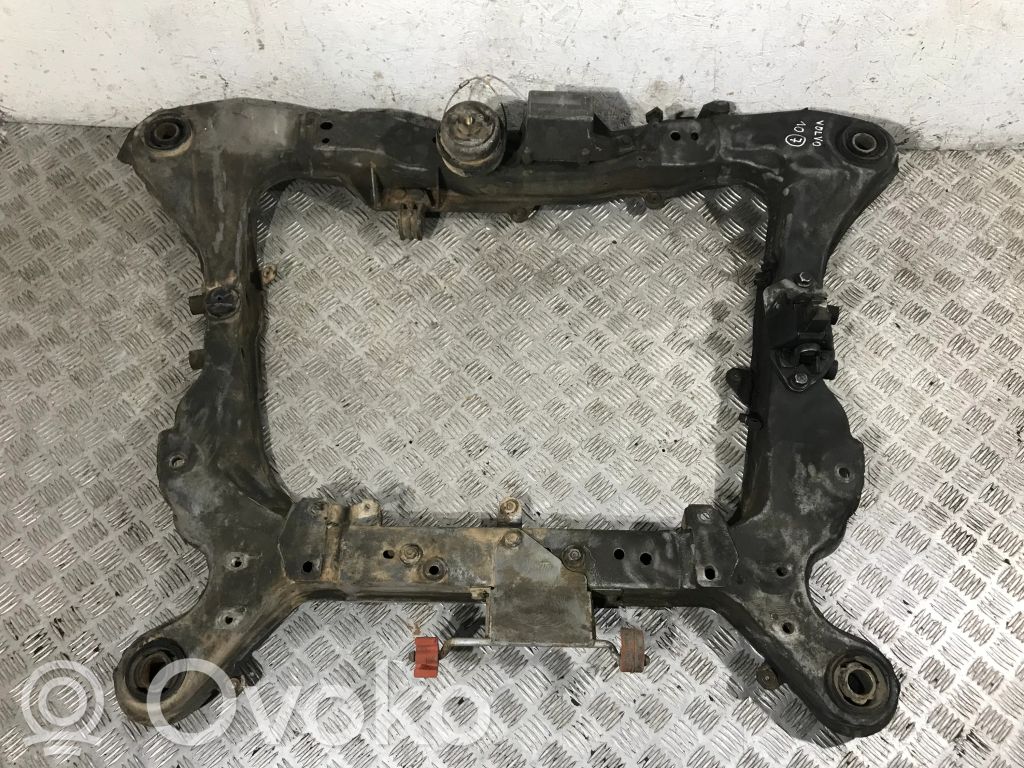 Volvo V70 Front subframe 
