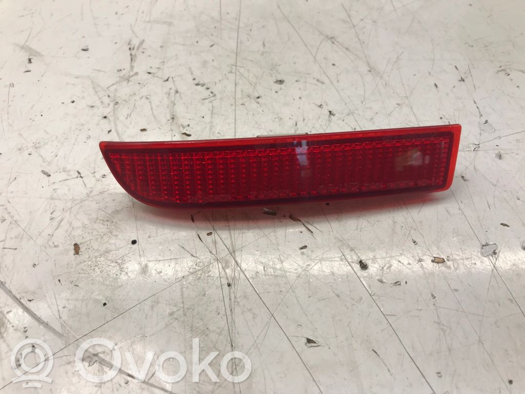 Toyota Avensis T270 Odblask lampy tylnej 