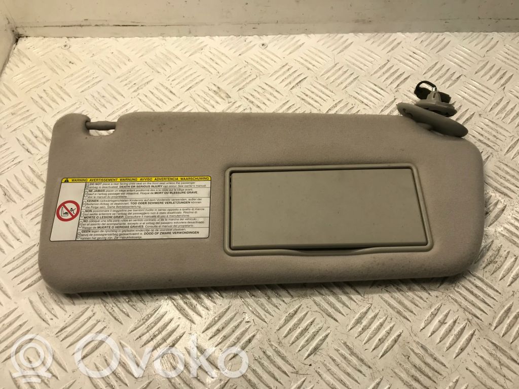 Toyota Corolla Verso AR10 Visera parasol 