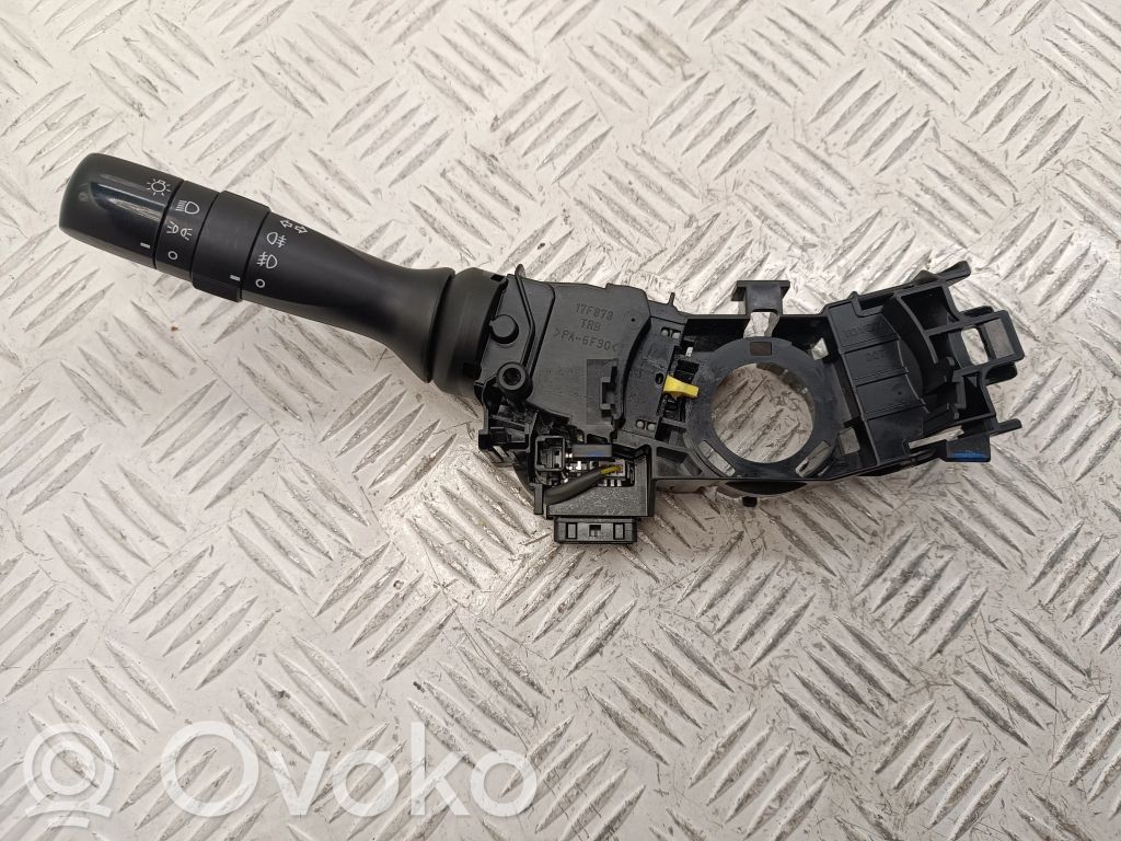 Toyota Verso Indicator stalk 