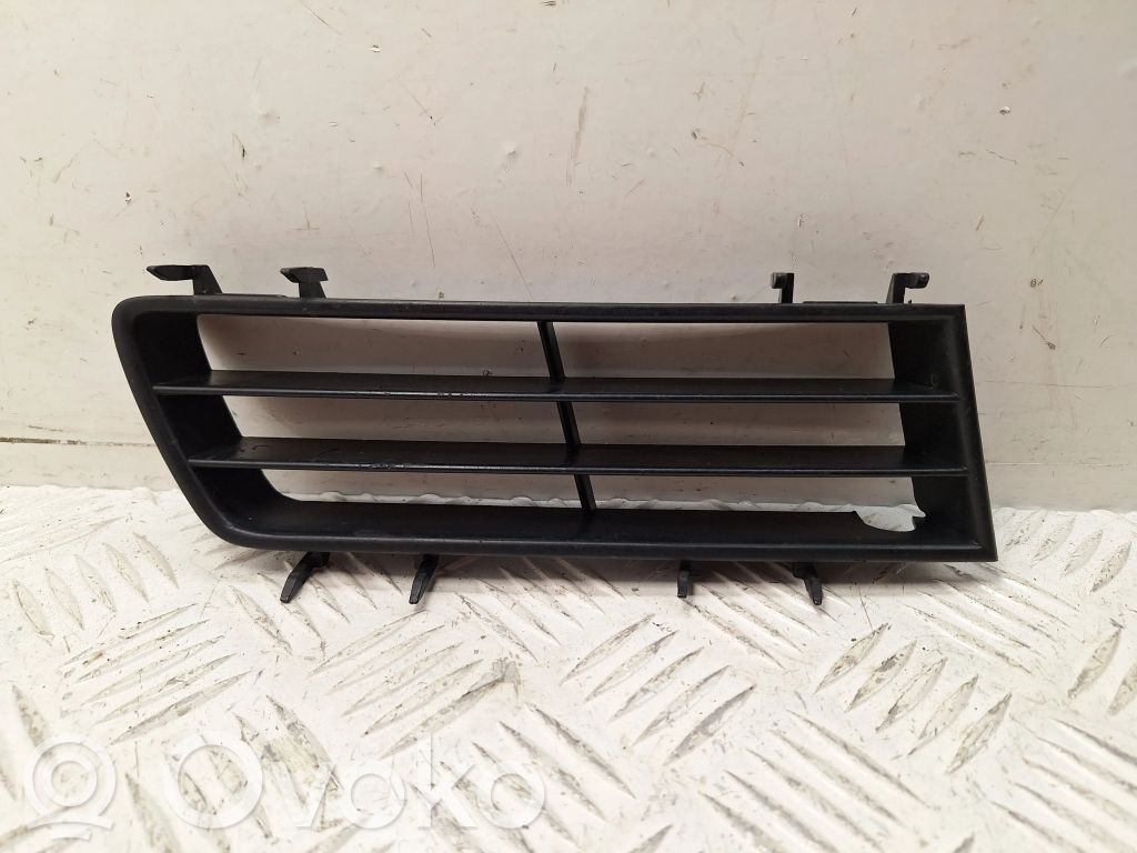 Front bumper lower grill   4561064