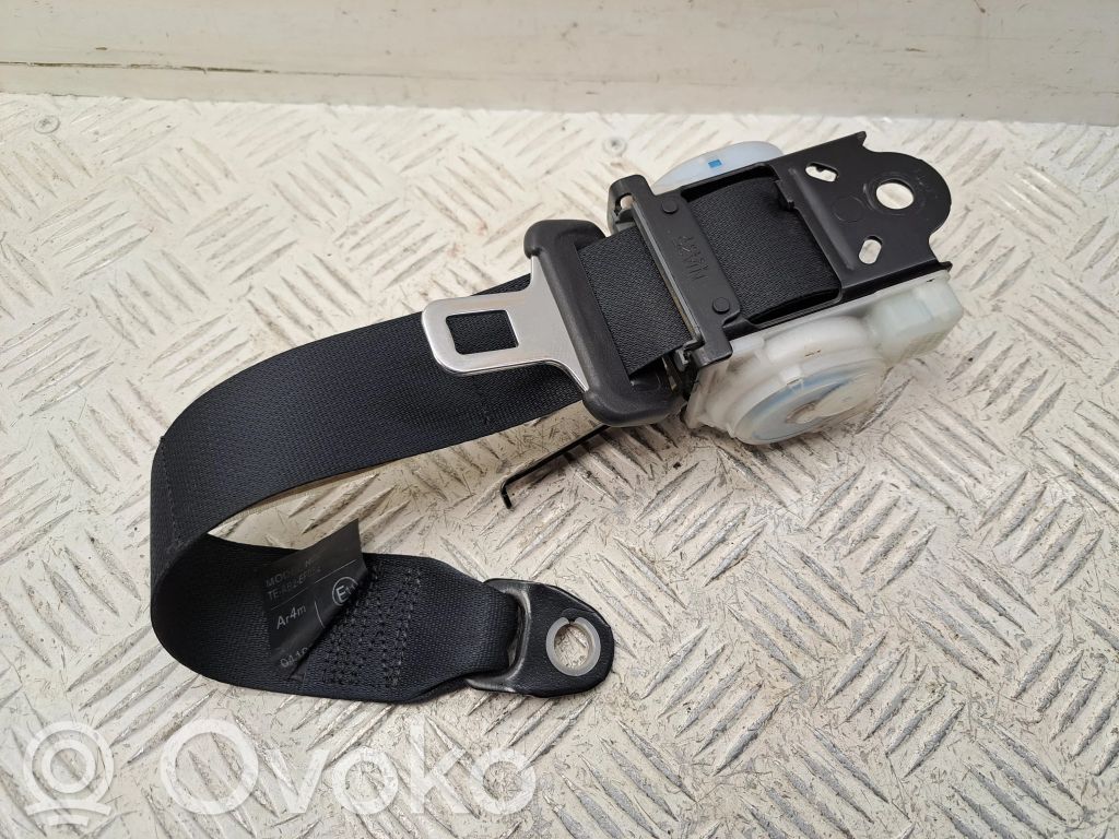 Toyota Avensis T250 Rear seatbelt 