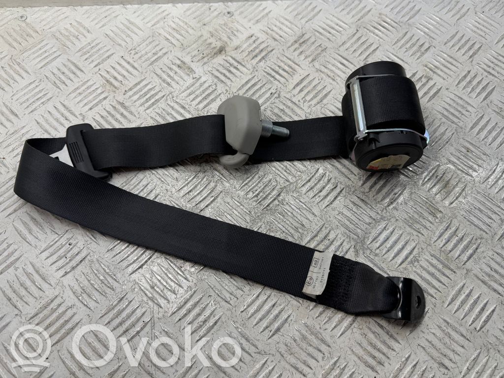 Toyota Verso Cinturón trasero 
