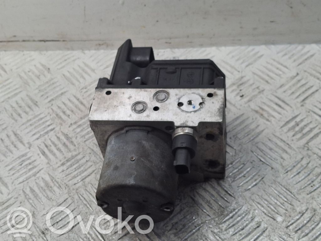 Toyota Corolla Verso AR10 ABS Pump 