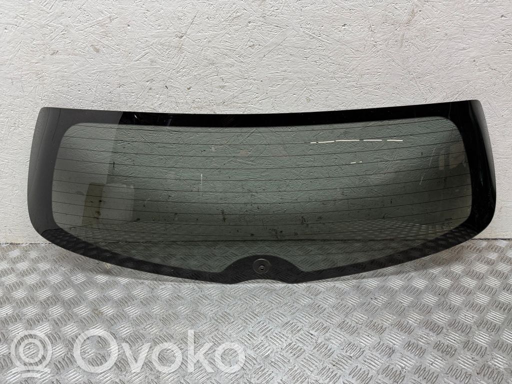 Toyota Corolla Verso AR10 Lunetă spate 