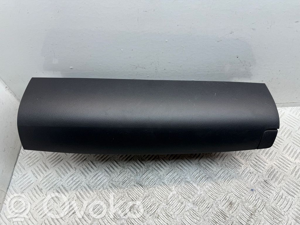 Toyota Verso Daiktadėžė 